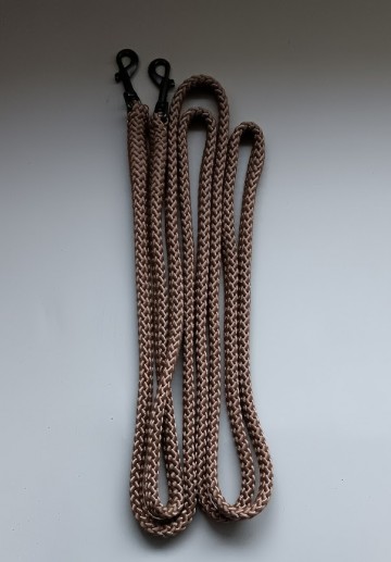 Lange teugel shetty bruin