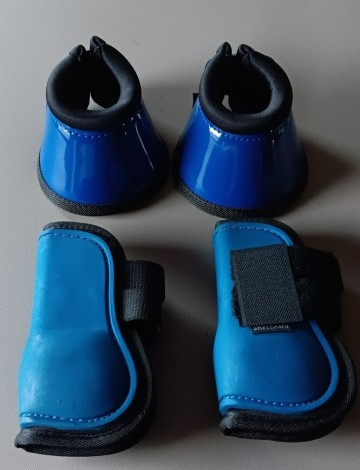 Setje springschoen lak en peesbeschermer blauw shetlander